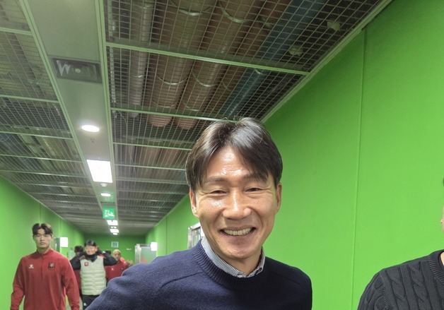 1부 데뷔전 이영민 감독 "설렘과 기대…전북 괴롭혀 보겠다"