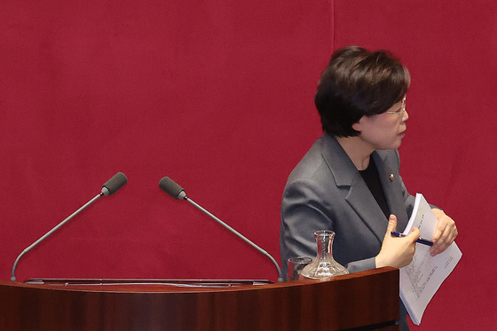 필리버스터 마친 김정재