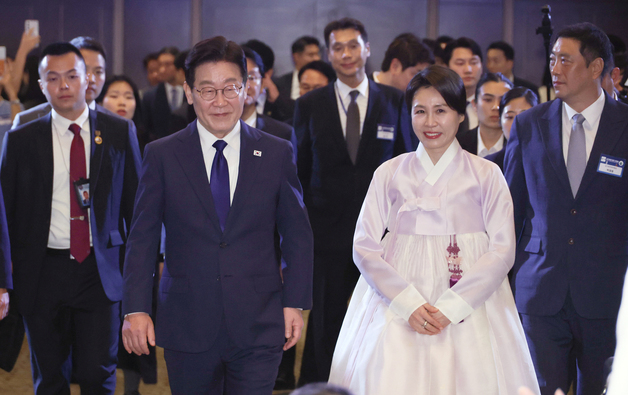 싱가포르 동포 만찬 간담회 참석하는 이재명 대통령