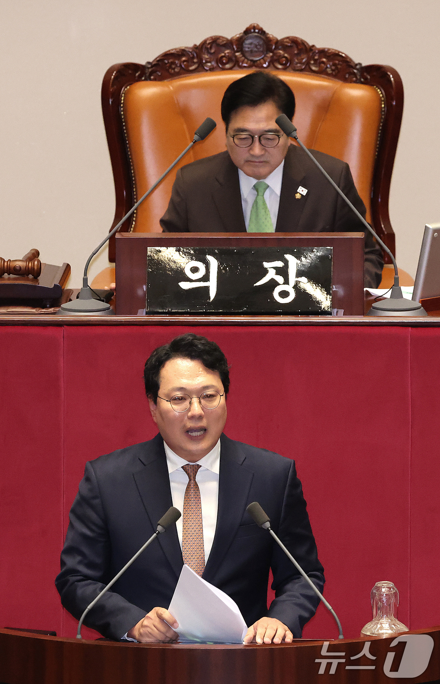 (서울=뉴스1) 신웅수 기자 = 천하람 개혁신당 의원이 1일 서울 여의도 국회에서 열린 제432회 국회(임시회) 제8차 본회의에서 전남광주통합특별시 설치를 위한 특별법안(대안)에 …