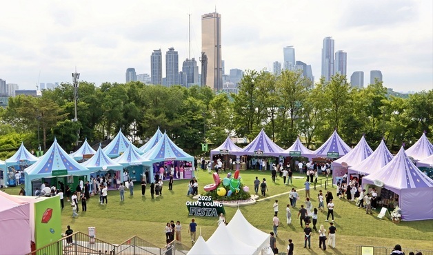 올리브영 페스타, 세계로 간다…일본·LA서 'K-뷰티 월드투어'