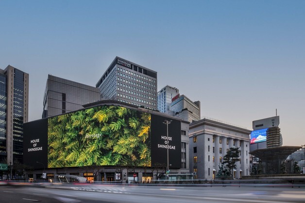 신세계百, BTS 정규 5집 발매 기념 팝업스토어…"국내 유통사 유일"