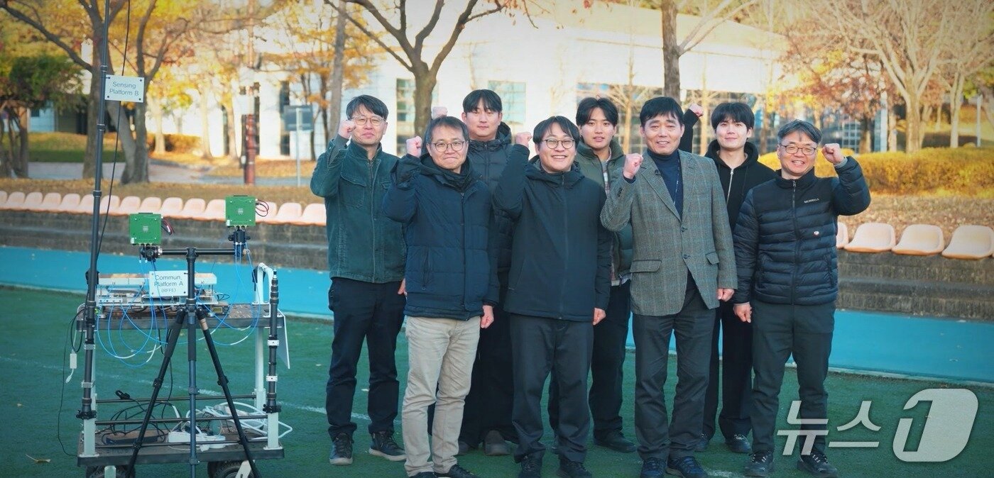 본문 이미지 - ETRI 연구진이 통신 플랫폼과 센싱(태그) 플랫폼을 개발했다. (ETRI제공. 재판매 및 DB금지) 2026.3.10/뉴스1