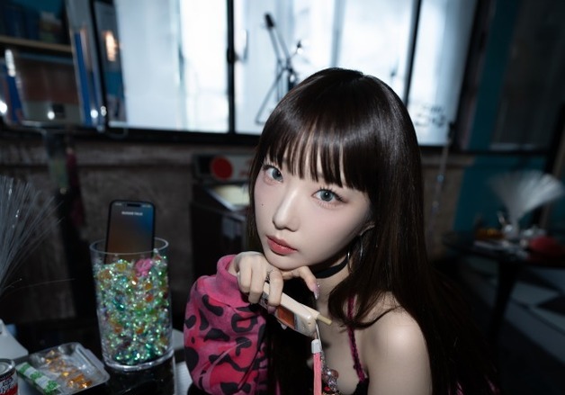 이달의 소녀 출신 여진, 10일 솔로 출격…첫 싱글 발표