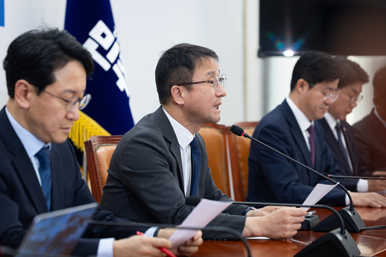 모두 발언하는 한병도 원내대표