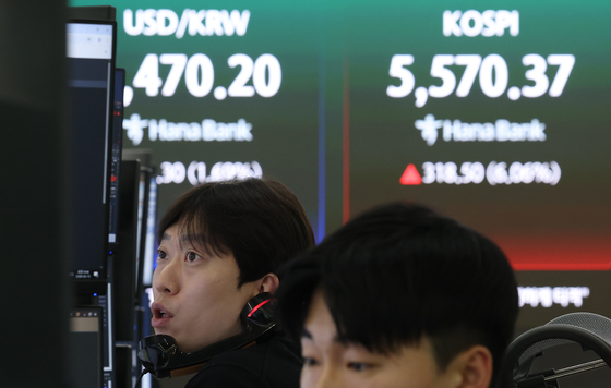 '화들짝' 코스피 급등에 매수 사이드카 발동