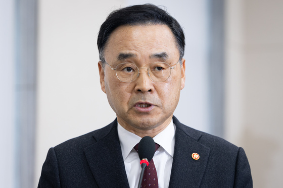 교육정책 의견수렴 문턱 낮춘다…국교위, 동의 기준 10만→5만 추진