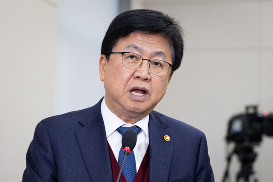 최교진 교육장관, 장애인 평생교육 점검…노들장애인야학 방문