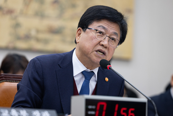 교육행정 통합 논의에 '현장 교사' 없다…장관도 "참여 필요" 공감