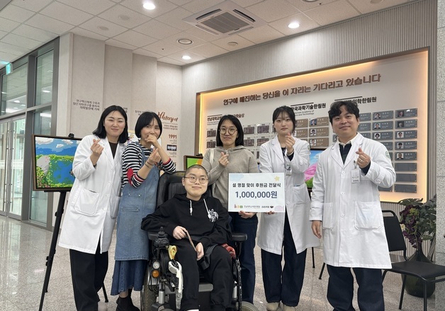 전남대병원 환아들의 '키다리 이모'…카페 사장의 따뜻한 동행