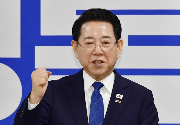 전남광주특별시장 출마 김영록 "전남광주 반도체 산단 자신 있다"