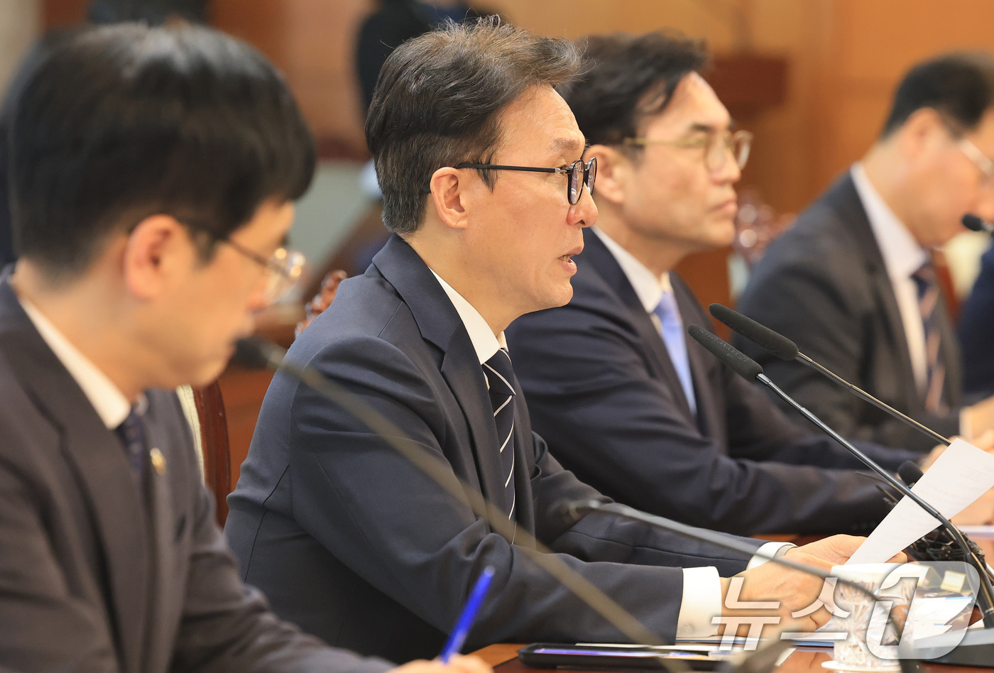 (서울=뉴스1) 임세영 기자 = 김민석 국무총리가 10일 서울 종로구 정부서울청사에서 열린 UN AI 허브 유치지원 TF회의에서 모두발언을 하고 있다. 2026.3.10/뉴스1