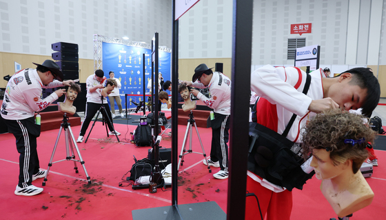 집중하는 선수들