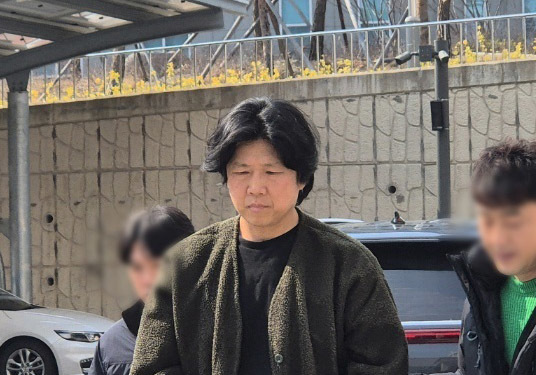 김바다 영장실질심사 출석