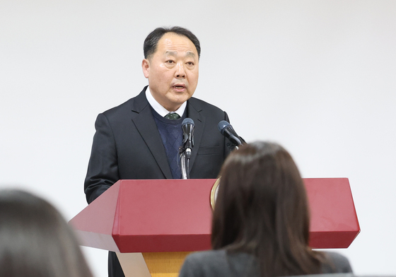 기자간담회 발언하는 헌재 사무처장