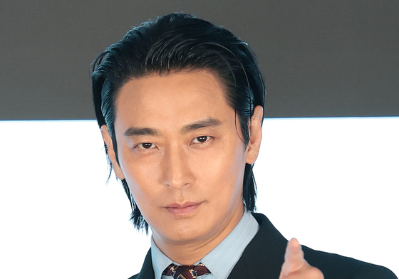 주지훈, 검사 방태섭