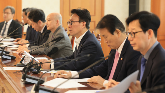 김민석 총리, 국고보조금 부정수급 근절을 위한 관계장관회의 주재