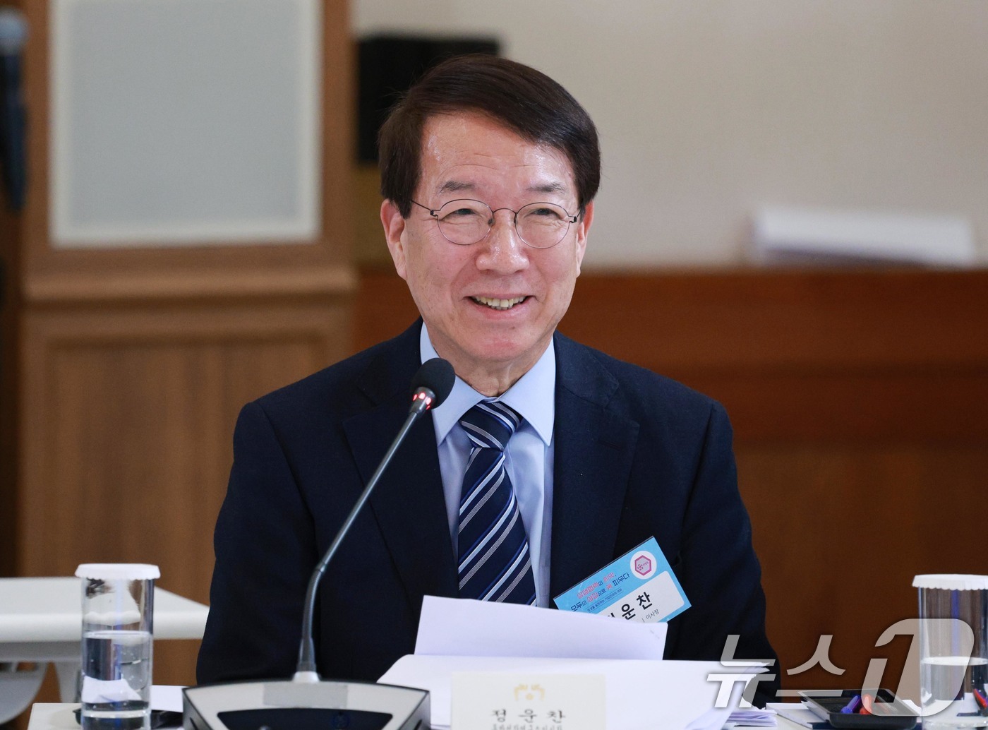 (서울=뉴스1) 허경 기자 = 정운찬 동반성장연구소 이사장이 10일 청와대에서 열린 상생을 실천하는 기업인과의 대화에서 발언하고 있다. 2026.3.10/뉴스1