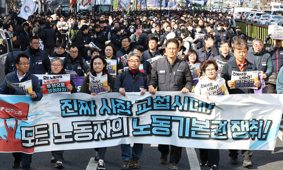 노란봉투법 첫날 도심 대규모 집회…곳곳서 원청교섭 요구 봇물