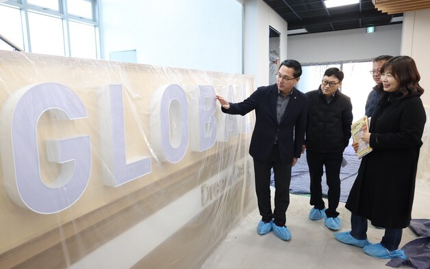 박희조 대전 동구청장 '동구 글로벌 드림캠퍼스' 현장 점검