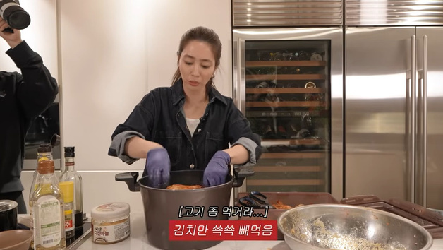 이민정, ♥이병헌 식습관 폭로?…"김치만 골라 먹어"