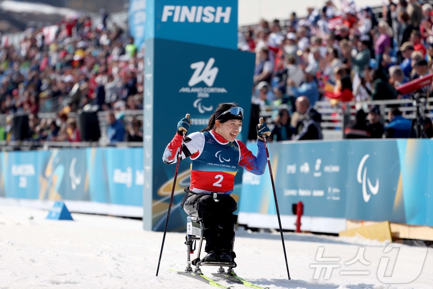 (서울=뉴스1) = 김윤지가 10일(현지시간) 이탈리아 테세로 크로스컨트리 스타디움에서 열린 2026 밀라노·코르티나 동계 패럴림픽 크로스컨트리 스키 여자 스프린트 좌식 결선에서 …