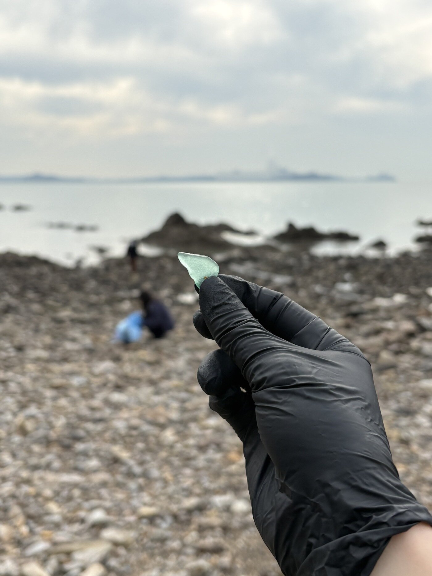 본문 이미지 - '리버스 오브 더 씨(RE-BIRTH OF THE SEA): 쓰레기, 예술로 다시 피어나다' 프로젝트 현장. (SE클럽 제공)