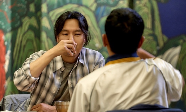 '건물주' 김남길, 하정우 처남으로 특별출연…'절친'의 지원사격 [N컷]