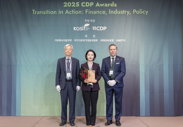 코스맥스, 글로벌 ESG 평가 CDP·에코바디스서 '최고 등급' 잇따라