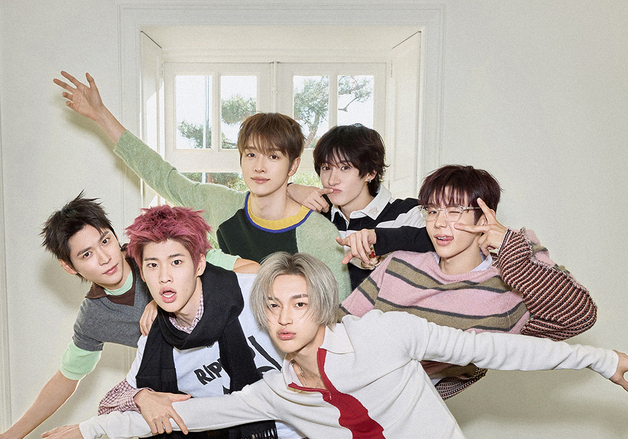 라이즈. 日 레코드협회 '플래티넘' 인증…열도 뜨겁게 달궜다