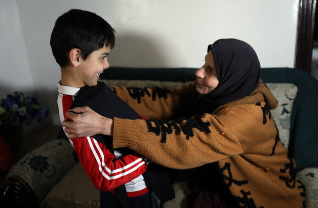 유니클로, 히트텍 100만 장 기부 완료…"글로벌 나눔 캠페인"