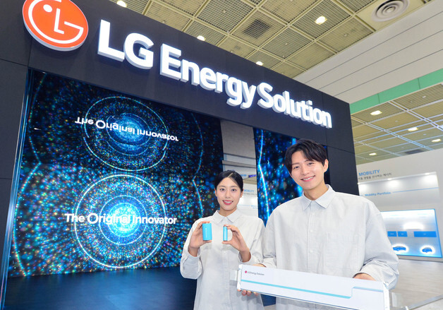 LG엔솔 "AI 데이터센터·로봇 심장 공략…압도적 기술력 과시"