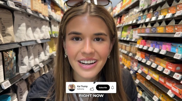 "이러다 파산 하하"…전쟁 중 경호원 대동 쇼핑 자랑한 트럼프 손녀