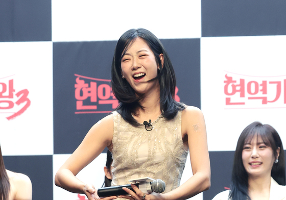 강혜연, 알딸딸 '쟁반춤'