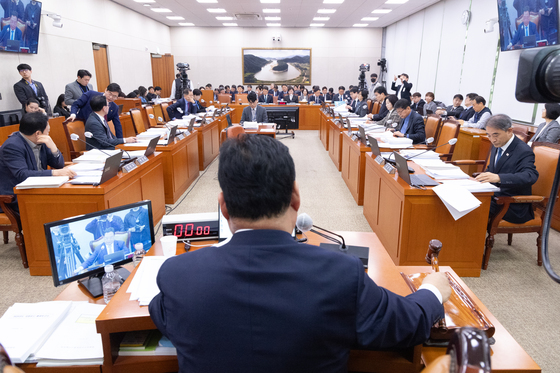 野 농해수위 "전쟁 추경, 농어민 예산 찔끔…대통령 관심사업은 왕창"