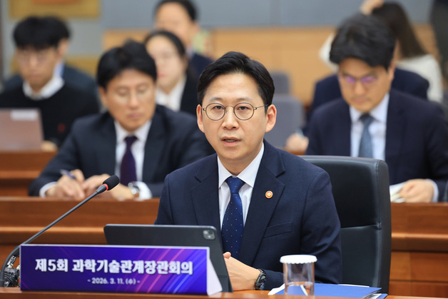 의료부터 일기예보까지…국가 AI 프로젝트에 GPU 3000장 쏜다