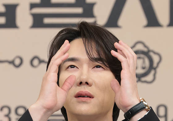 유연석, 신들린 변호사 신이랑