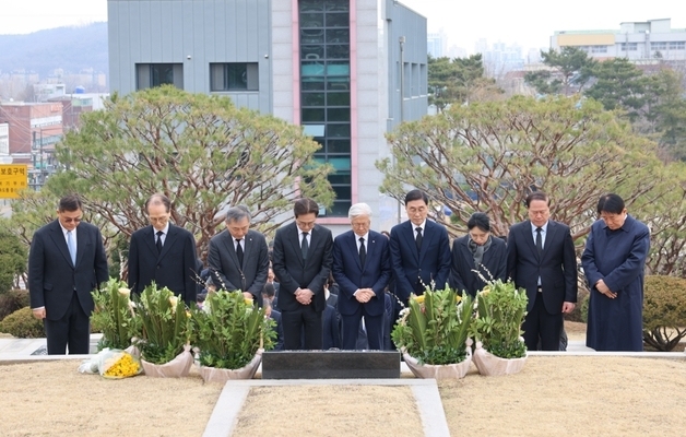 유한양행, 故 유일한 박사 제55주기 추모식 개최