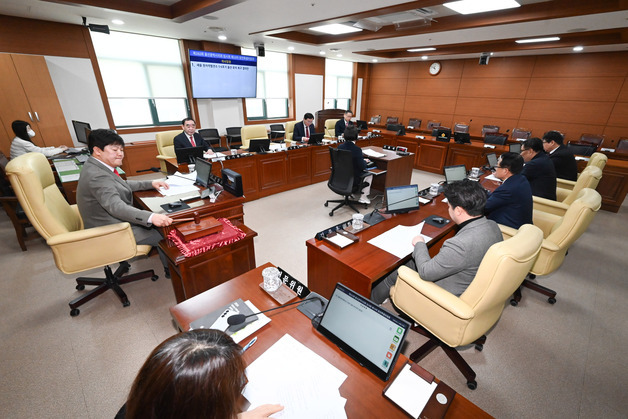 울산시의회 원전특위 '새울 원전 울산 유치 촉구 결의안' 채택