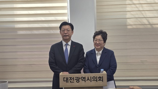 대전교육감 진보단일화 잡음…맹수석·정상신 "공정성 훼손"