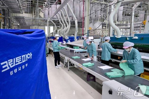 크린토피아 4년 키워 되팔아 4500억 '잭팟'…JKL의 고수익 전략