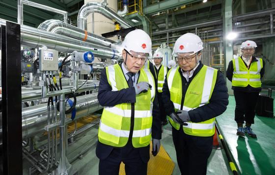 한국지역난방공사 화성지사 찾은 김성환 장관
