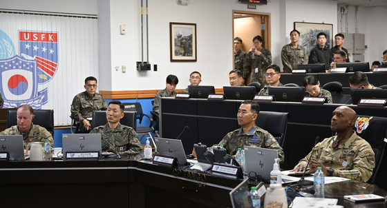 '26년 FS 연습' 상황 보고받는 진영승 합참의장
