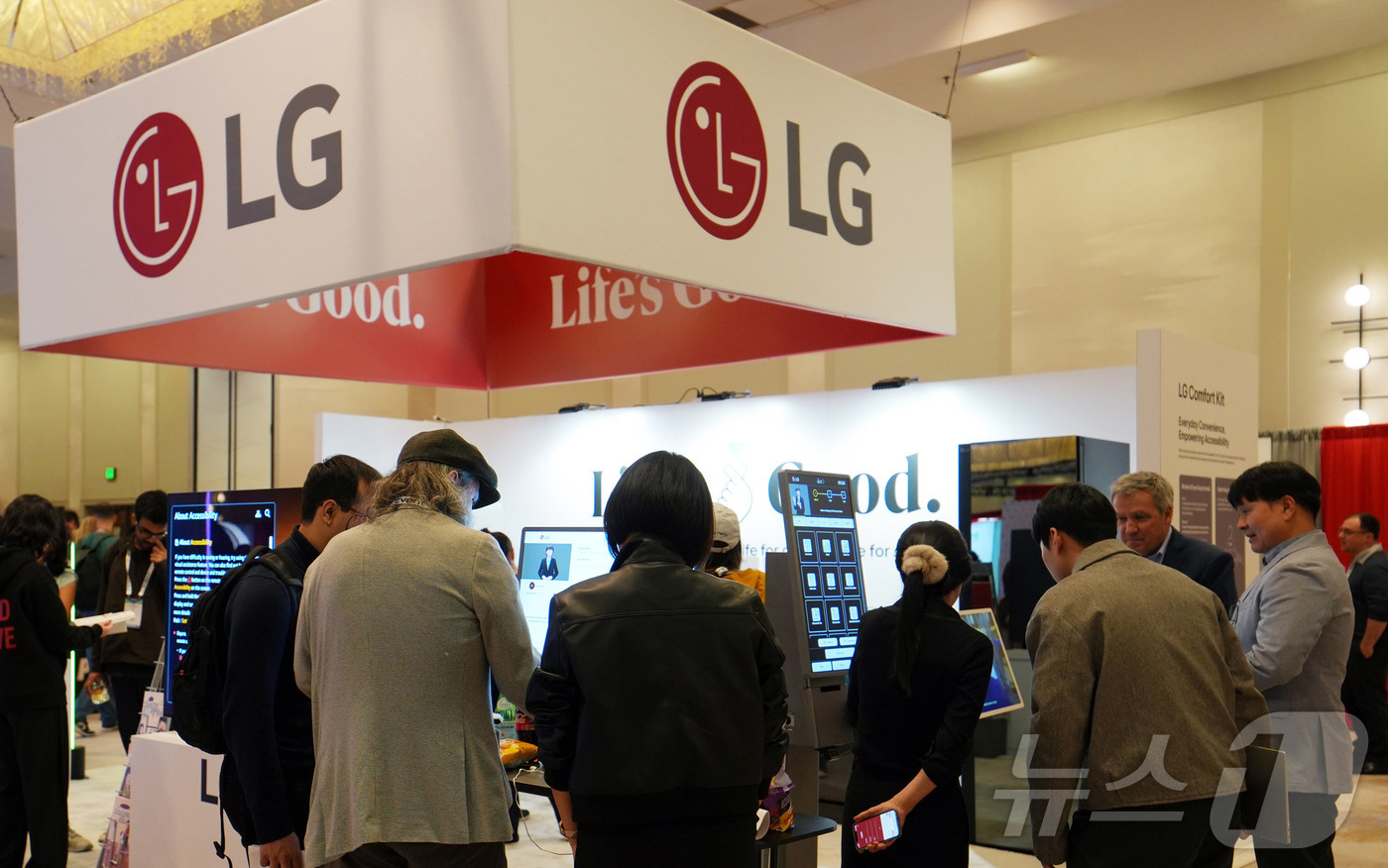 (서울=뉴스1) = LG전자가 9일부터 13일까지(현지시간) 미국 애너하임에서 나흘간 진행되는 접근성 콘퍼런스 ‘CSUN AT 2026’에 참가해 누구나 편리하게 제품을 사용할 수 …