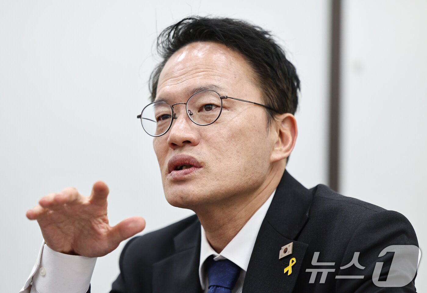 본문 이미지 - 서울시장 예비후보인 박주민 더불어민주당 의원이 12일 서울 여의도 국회에서 뉴스1과 인터뷰를 하고 있다. 2026.3.12 ⓒ 뉴스1 김도우 기자