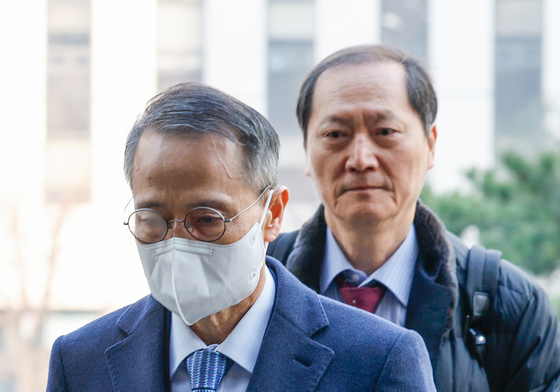 김규현 전 국정원장 '묵묵부답'