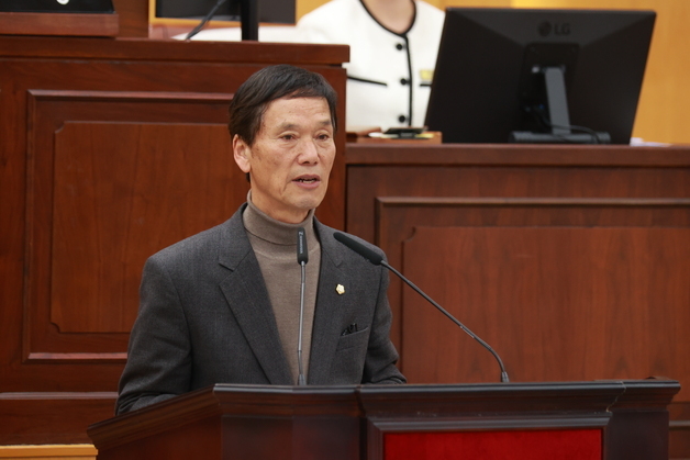 홍성억 충주시의원 "읍면 지역 상수도 보급 촉구"