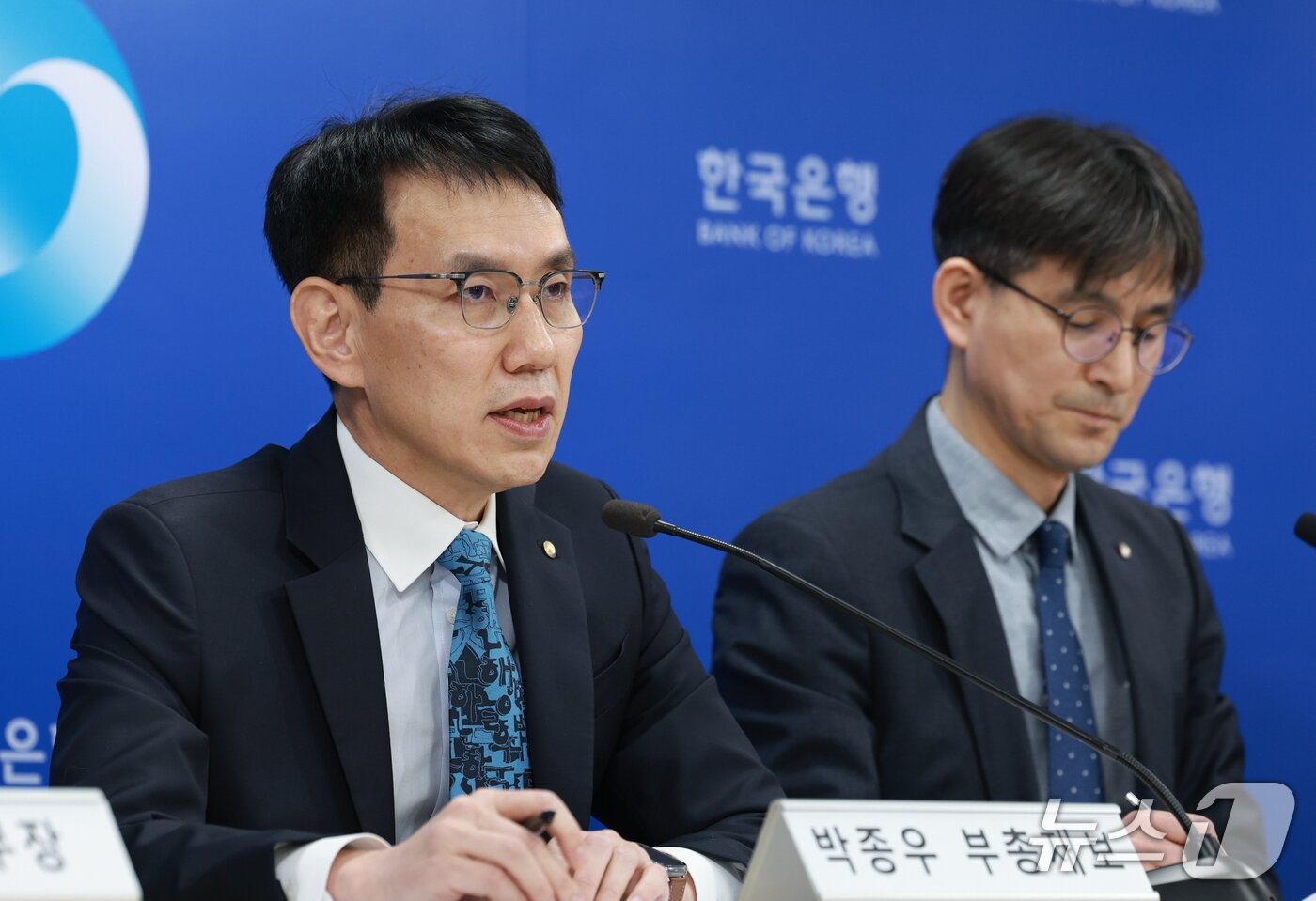 본문 이미지 - 박종우 한국은행 부총재보가 12일 오전 서울 중구 한은 본관에서 열린 통화신용정책보고서 설명회에서 발언하고 있다.(한국은행 제공)