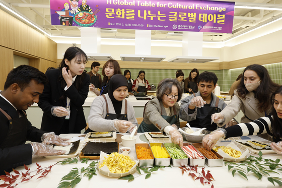 총장이 설명해주는 김밥 만들기