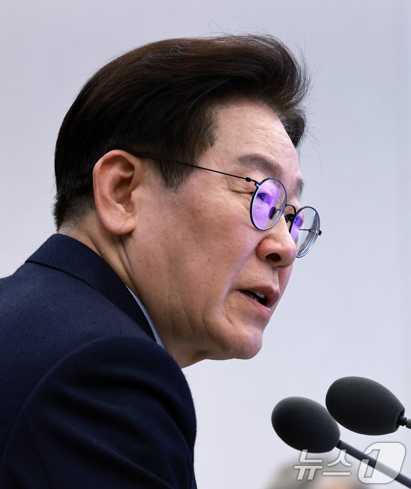 (서울=뉴스1) 허경 기자 = 이재명 대통령이 12일 청와대 여민관에서 열린 수석보좌관회의에서 발언하고 있다. (청와대통신사진기자단) 2026.3.12/뉴스1